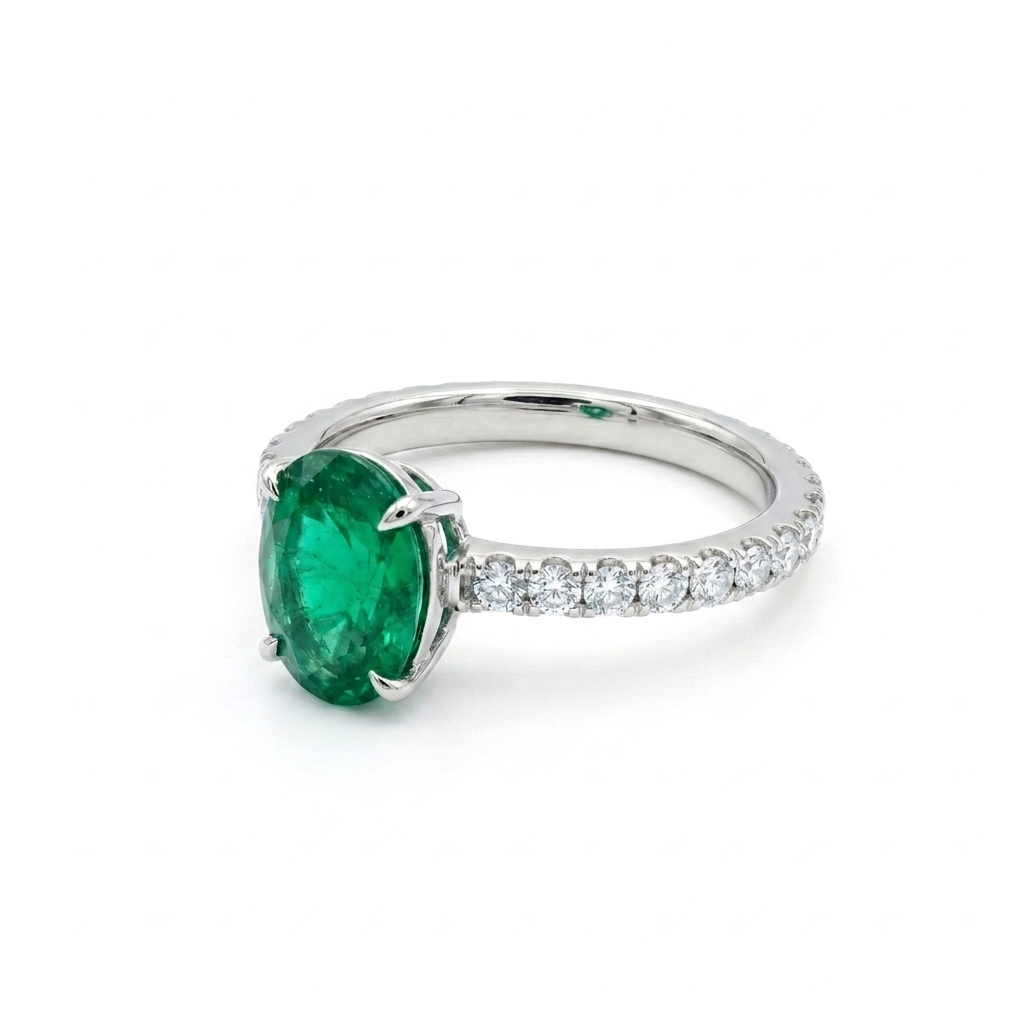 Oval Lab Emerald Pavé Band Ring